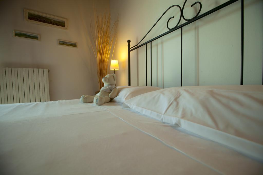 Ca Borgo Vecchio Aparthotel Brusasco Phòng bức ảnh